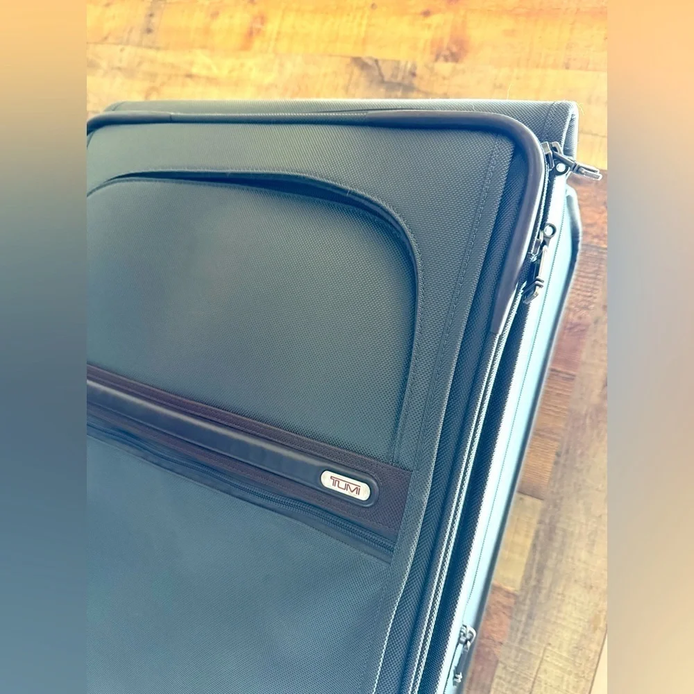 Tumi Alpha Expandable 4 Wheeled Carry-On